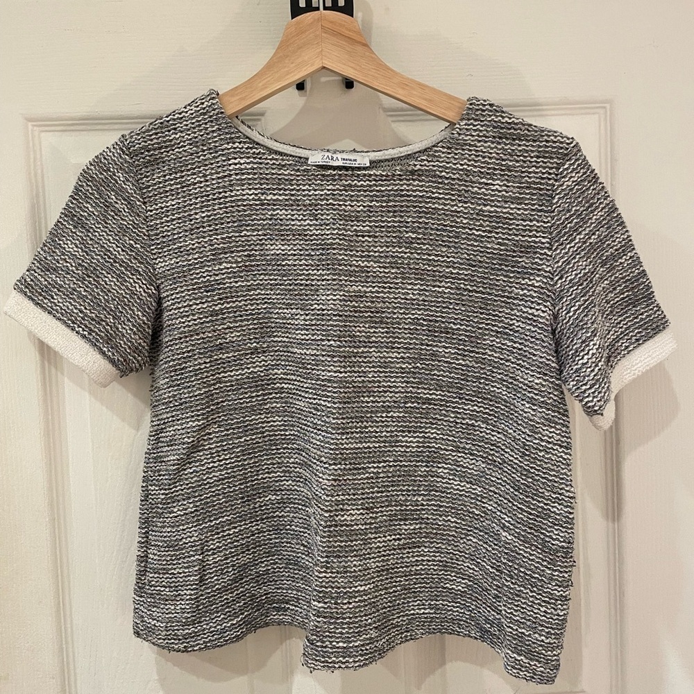 Zara Gray Short Sleeve Knit Sweater Top